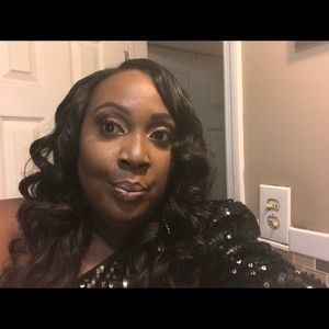 Meet your Posher, Bobbi